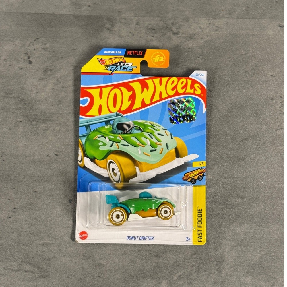 Hot Wheels Toy Car Donut Drifter Green Fast Foodie Let's Race 1/5 150/250 NEW